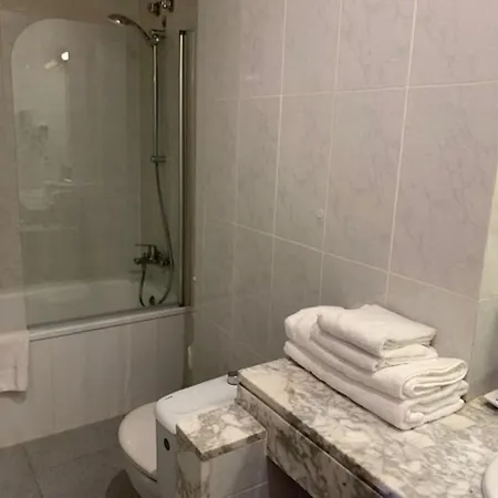 Guest house Iznajar 2*