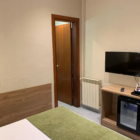 Iznajar Guest house Barcelona