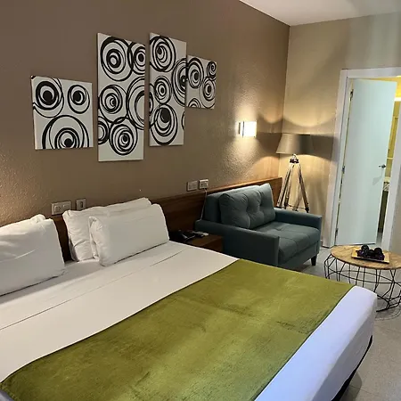 Iznajar Guest house Barcelona