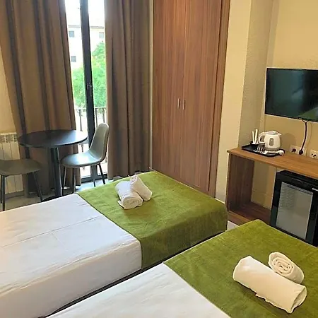 Iznajar Otel
