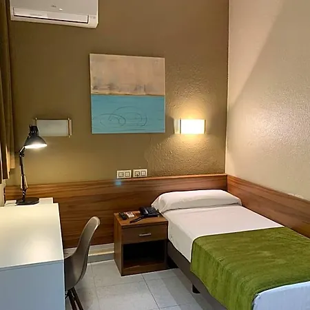 Iznajar 3* Barselona