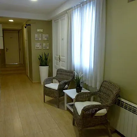 Hotel Iznajar 3*